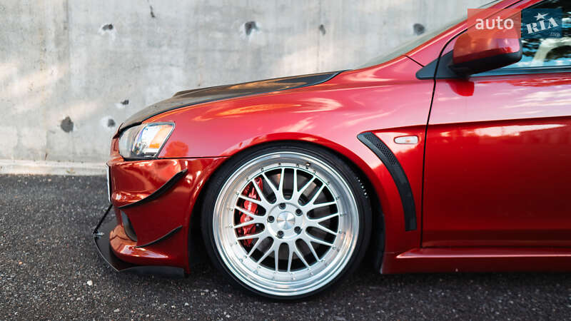 Седан Mitsubishi Lancer Evolution 2008 в Киеве