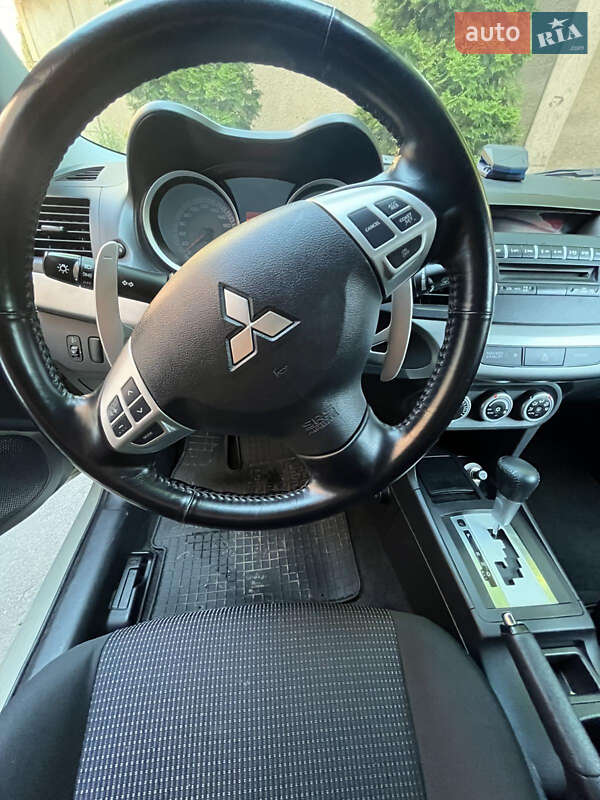 Седан Mitsubishi Lancer Evolution 2007 в Тернополе