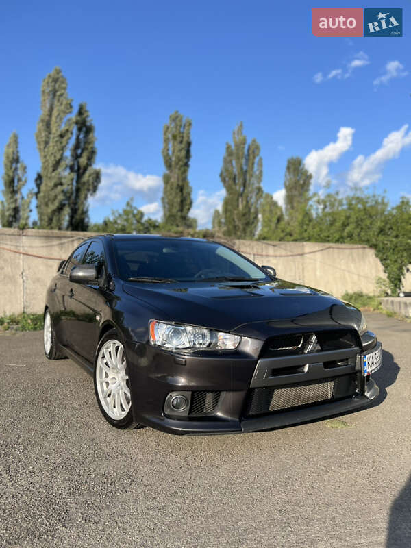 Седан Mitsubishi Lancer Evolution 2008 в Киеве