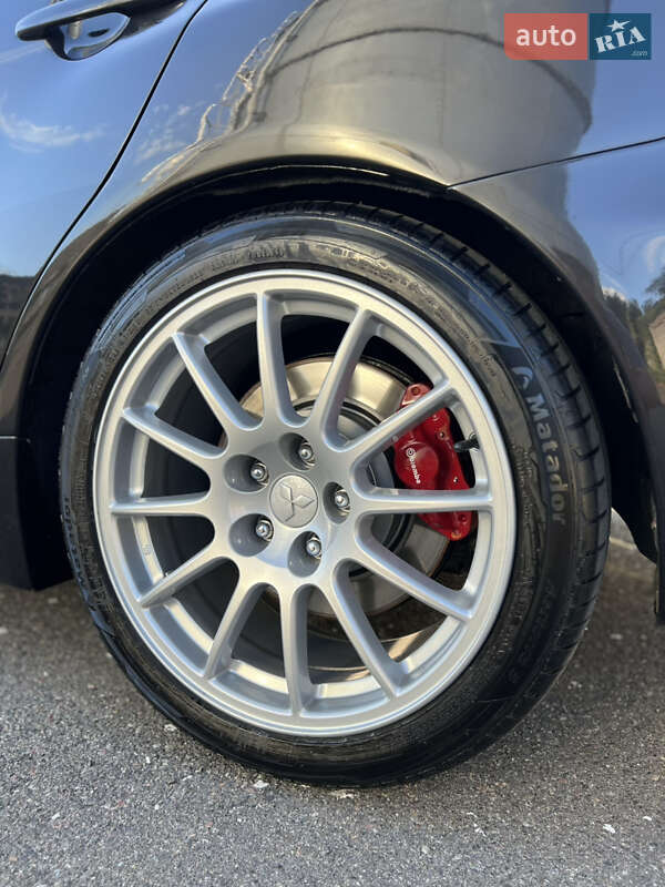 Седан Mitsubishi Lancer Evolution 2008 в Киеве