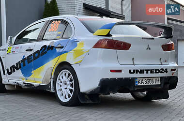 Седан Mitsubishi Lancer Evolution 2009 в Черновцах