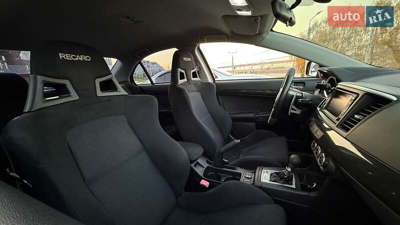 Седан Mitsubishi Lancer Evolution 2008 в Днепре