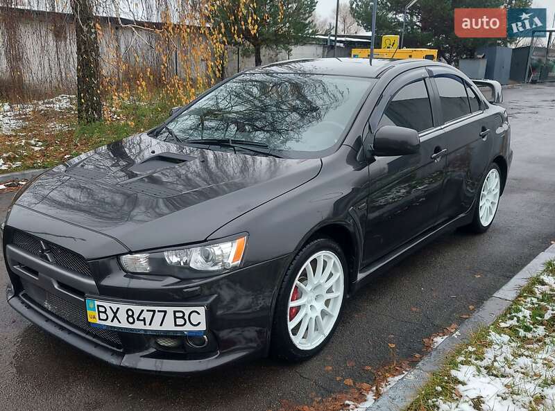 Седан Mitsubishi Lancer Evolution 2008 в Нетішині