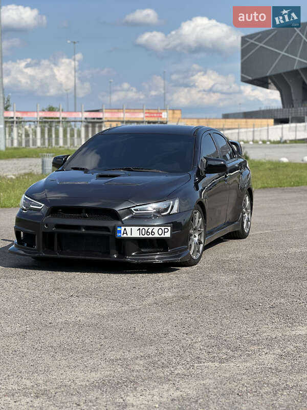 Седан Mitsubishi Lancer Evolution 2008 в Львове фото 4 Седан Mitsubishi Lancer Evolution 2008 в Львове