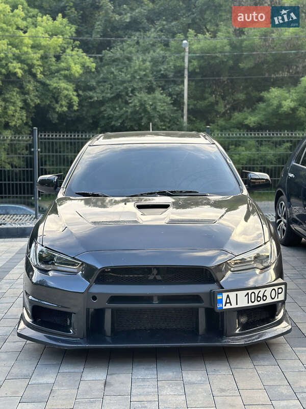 Седан Mitsubishi Lancer Evolution 2008 в Львове фото 16 Седан Mitsubishi Lancer Evolution 2008 в Львове