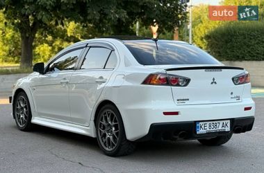 Седан Mitsubishi Lancer Evolution 2015 в Днепре