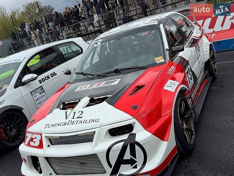 Седан Mitsubishi Lancer Evolution 1999 в Дніпрі