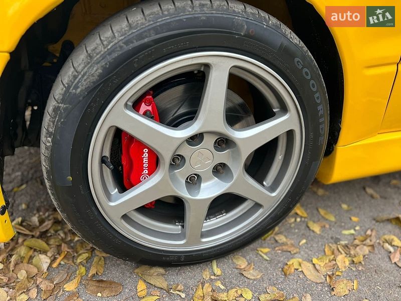 Седан Mitsubishi Lancer Evolution 2003 в Ужгороде