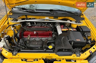 Седан Mitsubishi Lancer Evolution 2003 в Ужгороде