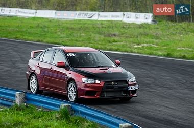 Седан Mitsubishi Lancer Evolution 2008 в Киеве