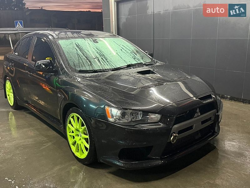 Седан Mitsubishi Lancer Evolution 2008 в Киеве