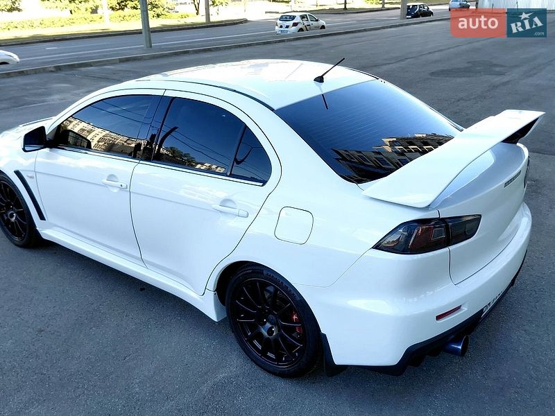 Седан Mitsubishi Lancer Evolution 2008 в Харкові фото 18 Седан Mitsubishi Lancer Evolution 2008 в Харкові