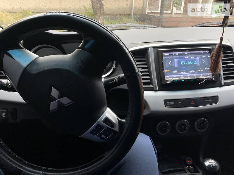 Mitsubishi Lancer X