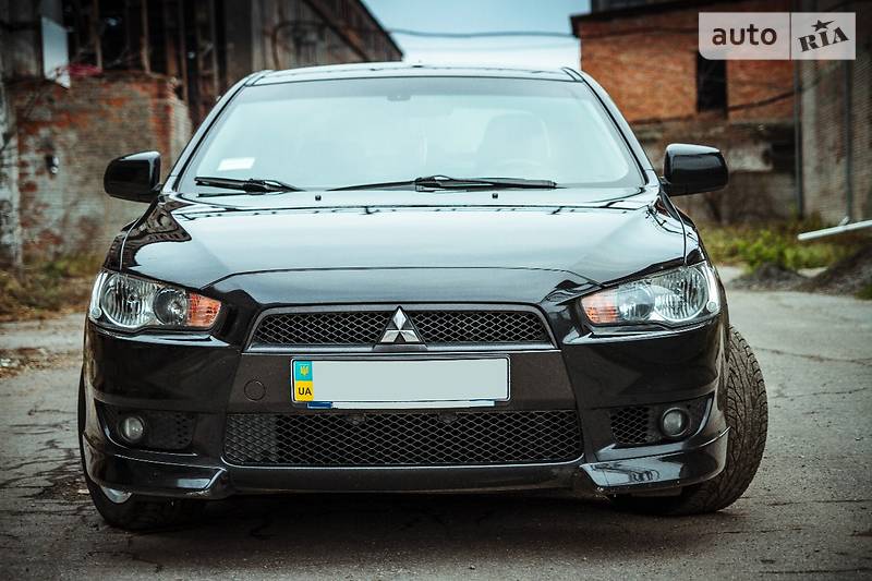 Седан Mitsubishi Lancer 2008 в Виннице