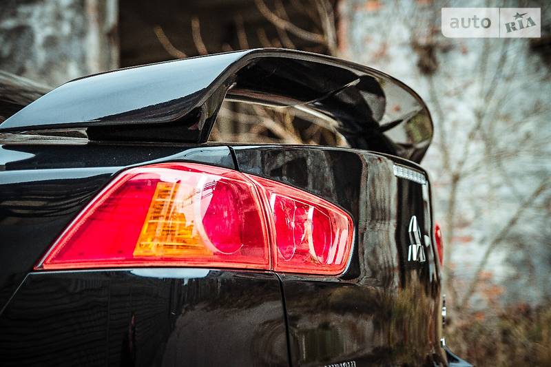 Седан Mitsubishi Lancer 2008 в Виннице