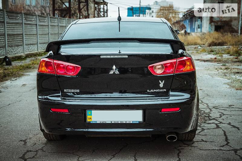 Седан Mitsubishi Lancer 2008 в Виннице