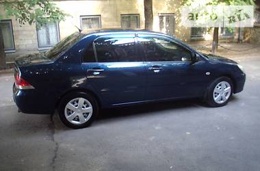 Седан Mitsubishi Lancer 2005 в Херсоне