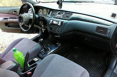 Седан Mitsubishi Lancer 2005 в Днепре