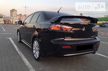 Седан Mitsubishi Lancer 2010 в Одессе