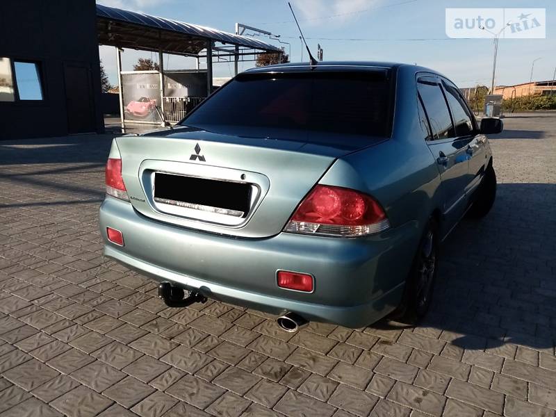 Седан Mitsubishi Lancer 2006 в Хусті
