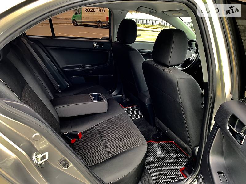 Седан Mitsubishi Lancer 2015 в Києві фото 23 Седан Mitsubishi Lancer 2015 в Києві