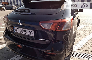 Хетчбек Mitsubishi Lancer 2009 в 