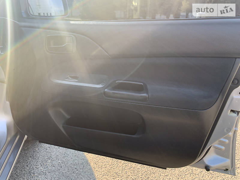 Седан Mitsubishi Lancer 2009 в Дніпрі