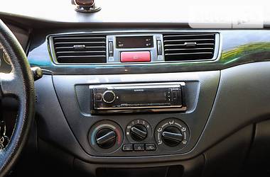 Седан Mitsubishi Lancer 2005 в 