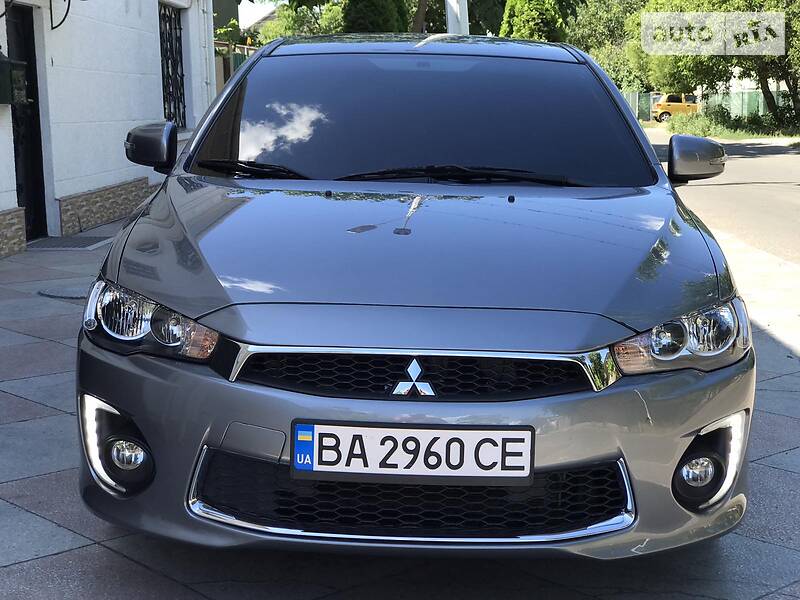 Седан Mitsubishi Lancer 2017 в Одессе