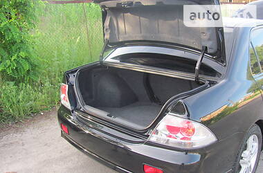 Седан Mitsubishi Lancer 2006 в Сумах