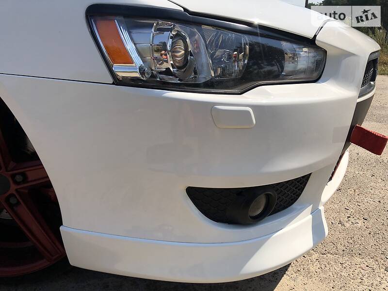 Седан Mitsubishi Lancer 2010 в Броварах