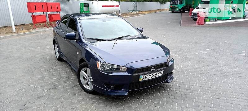 Седан Mitsubishi Lancer 2008 в Днепре