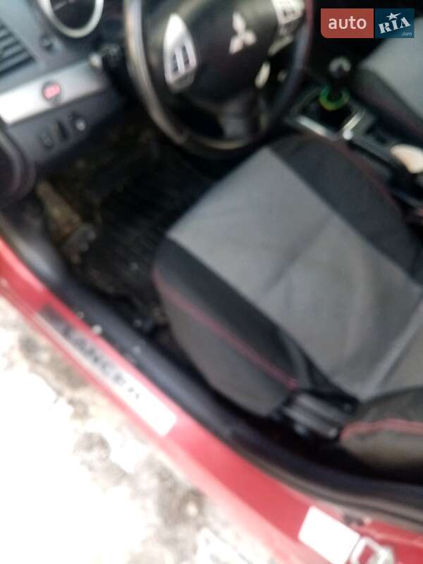 Седан Mitsubishi Lancer 2011 в Рогатине