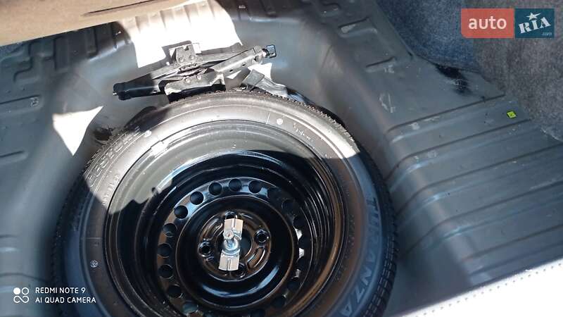 Седан Mitsubishi Lancer 2008 в Черновцах