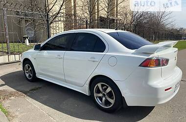 Седан Mitsubishi Lancer 2007 в Киеве