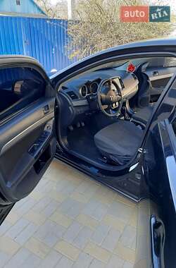 Седан Mitsubishi Lancer 2011 в 