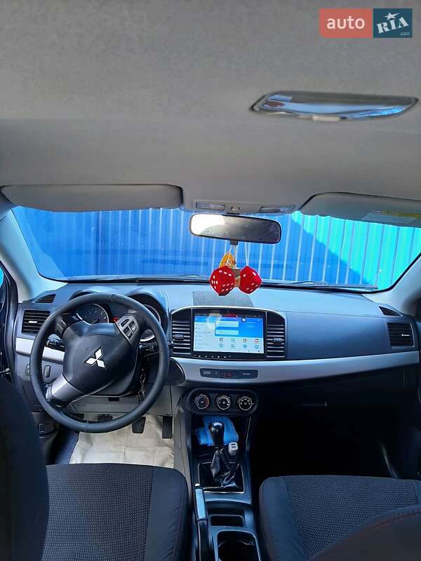 Седан Mitsubishi Lancer 2011 в Ивано-Франковске
