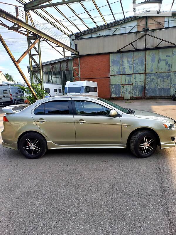 Седан Mitsubishi Lancer 2008 в Миколаєві