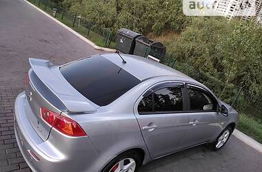 Седан Mitsubishi Lancer 2008 в Киеве