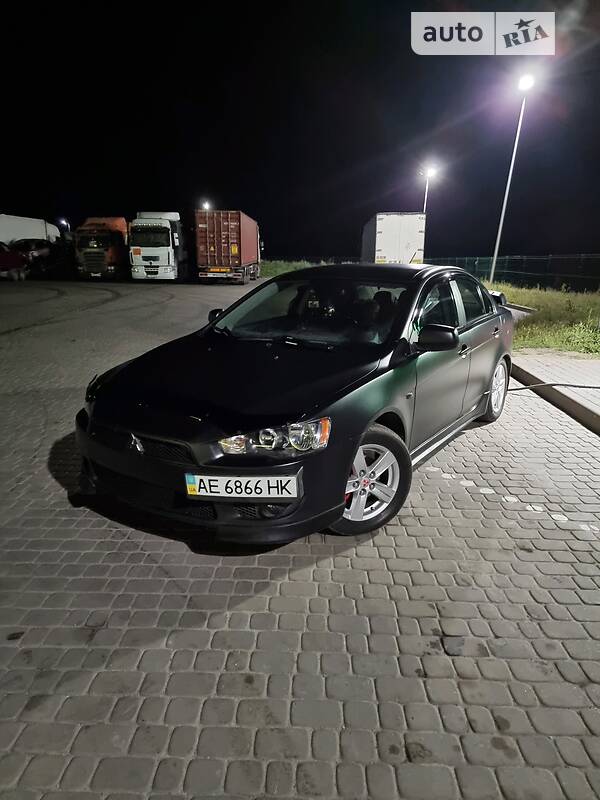 Mitsubishi Lancer