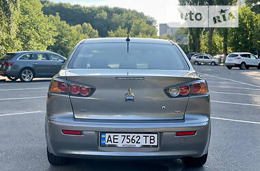 Седан Mitsubishi Lancer 2016 в 