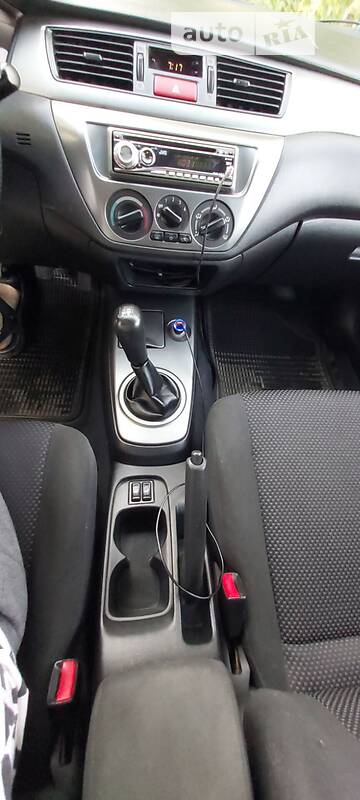 Седан Mitsubishi Lancer 2008 в Запорожье