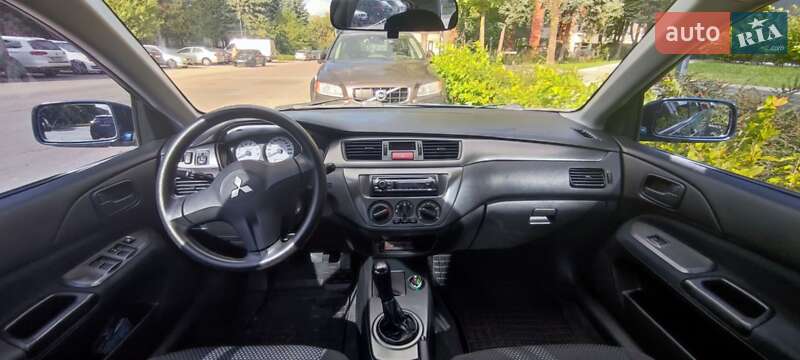 Седан Mitsubishi Lancer 2007 в Львове