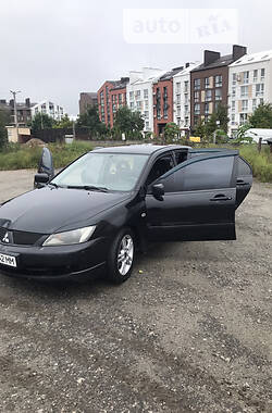 Седан Mitsubishi Lancer 2006 в Смеле