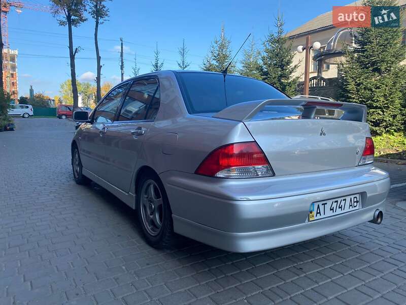 Седан Mitsubishi Lancer 2002 в Ивано-Франковске