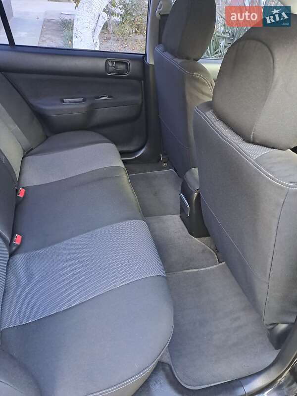 Седан Mitsubishi Lancer 2006 в Измаиле