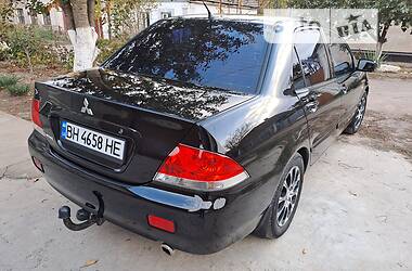 Седан Mitsubishi Lancer 2006 в Измаиле