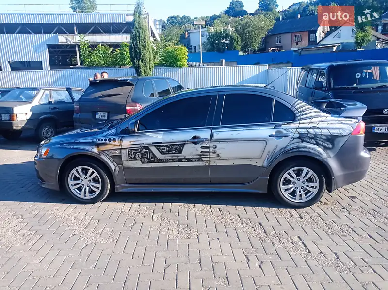 Mitsubishi Lancer