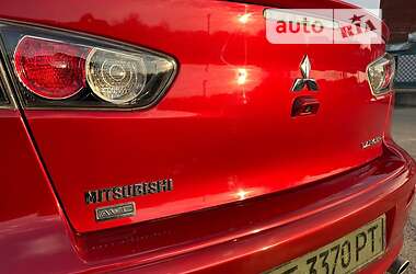 Седан Mitsubishi Lancer 2014 в Днепре