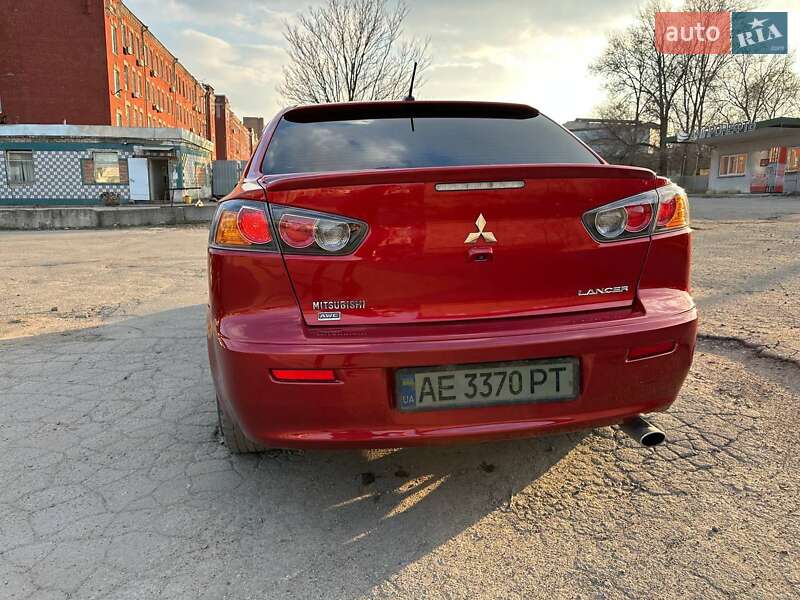 Седан Mitsubishi Lancer 2014 в Днепре